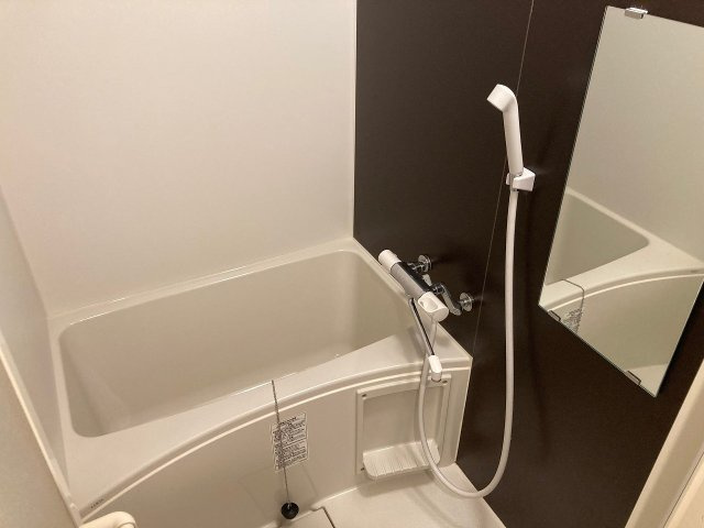 クレイノグランメゾン　アオイの浴室