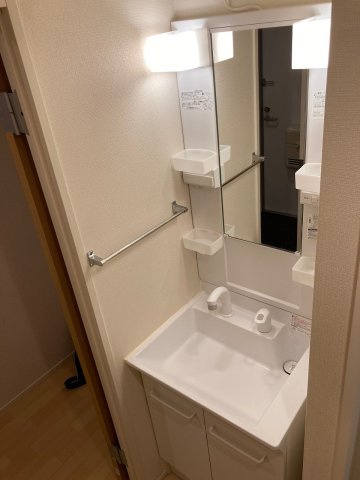 クレイノグランメゾン　アオイの内装