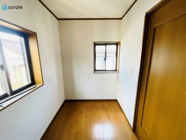川越市岸町1丁目　中古戸建の洋室|4/6撮影