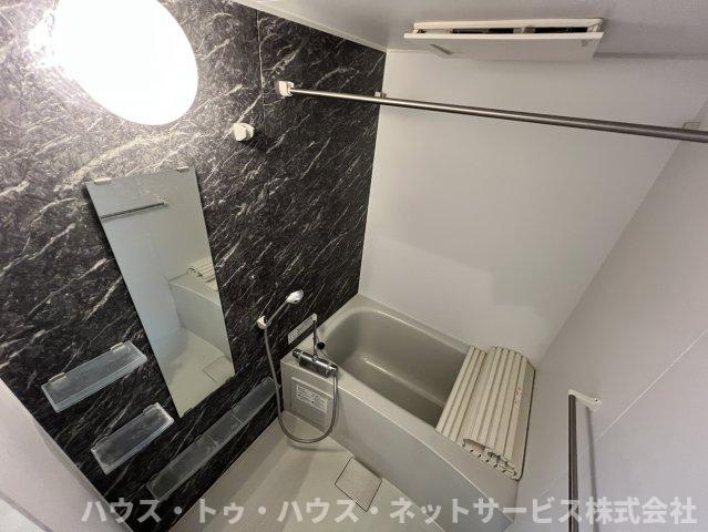 アドラブールの浴室