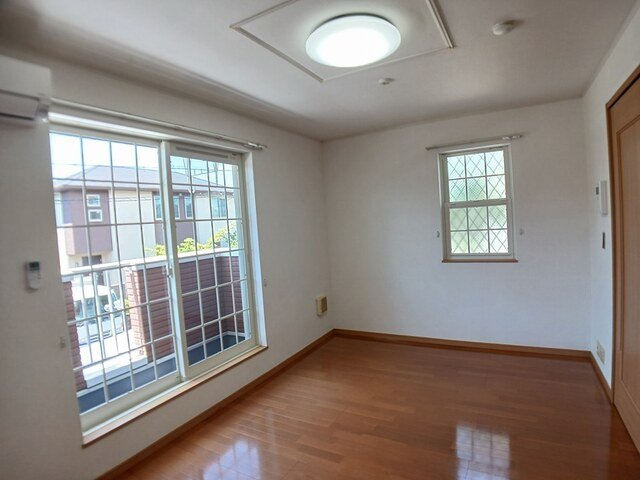 セレーノ・カーサの居間・リビング|内装もきれいです