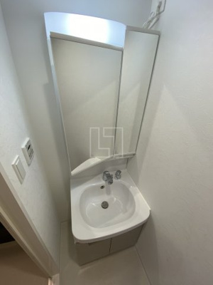 【洗面所】 | gm難波ウエストD.C | gm難波ウエストD.C(ジーエムナンバウエストディーシー）　独立洗面台