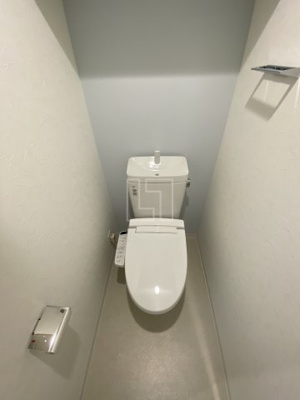 【トイレ】 | gm難波ウエストD.C | gm難波ウエストD.C(ジーエムナンバウエストディーシー）　温水洗浄便座