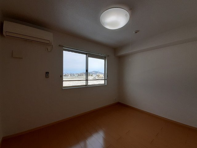 ベレッサ　Ｂの内装