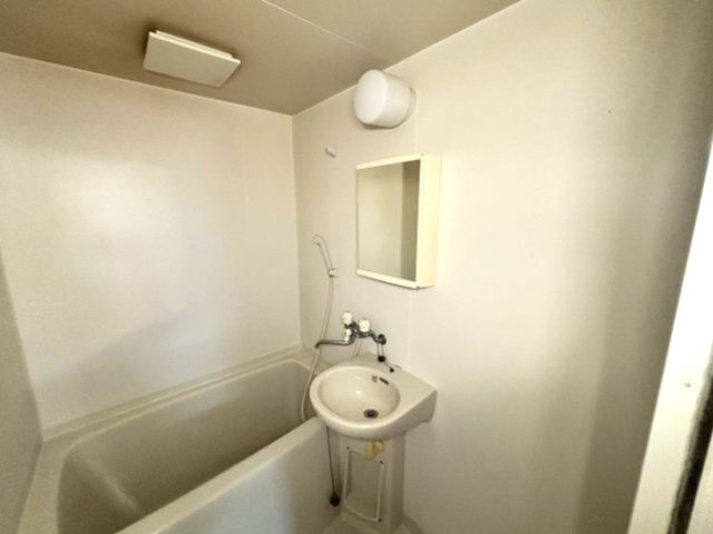 YSエスポワール　の洗面所