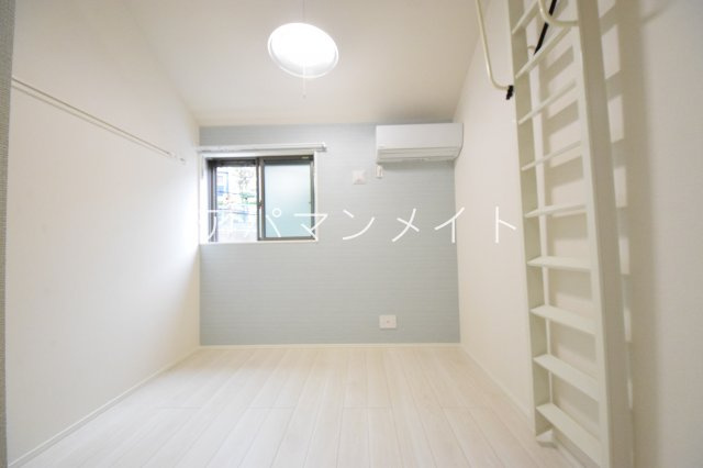 【居間・リビング】 | ヒルズ戸塚町 | ゆったり過ごせるリビングです