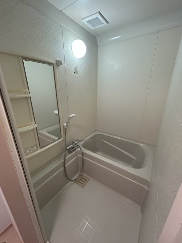 樽見店舗・事務所の浴室