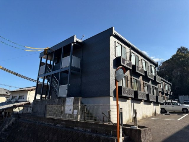 太宰府市連歌屋１丁目のアパートの外観|きれいな外観です