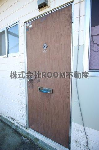 ベアパレスエンジョイの玄関