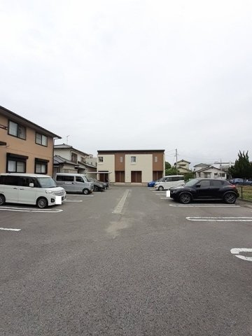 Ｎａｇｏｍｉ　Ⅱの駐車場|駐車場です