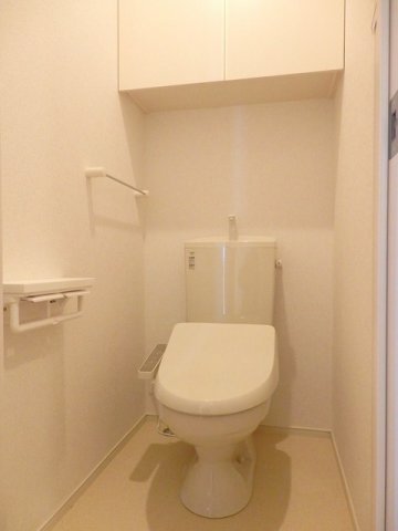 プリムローズ仁保のトイレ|シンプルで使いやすいトイレです