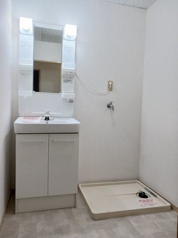 ニューマリッチ川成の洗面所|忙しい朝には欠かせない洗面所です