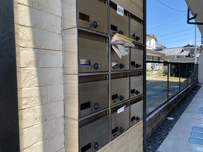 レオパレスレガーメ住吉のその他|集合ポスト