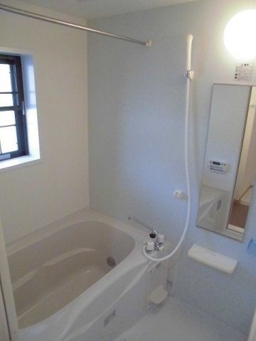 ハピネスコート　Ａの浴室|きれいなお風呂です