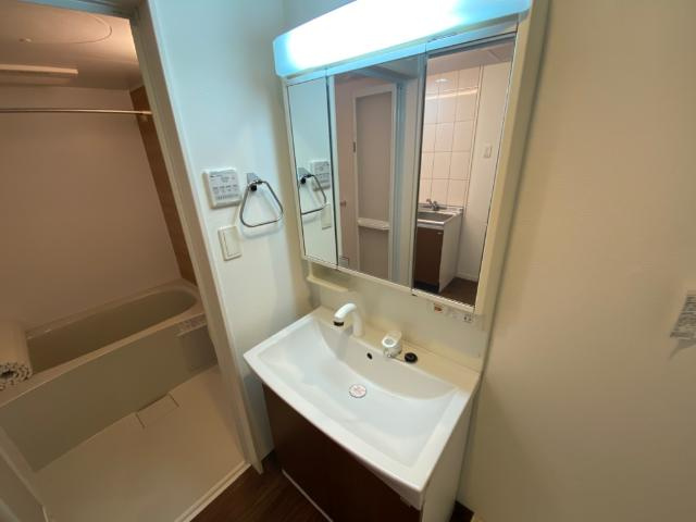 エトワールの洗面所|洗髪洗面化粧台