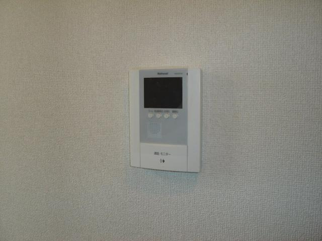 リビエールの内装|カメラ付インターホン