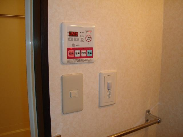 リビエールのその他|浴室乾燥機