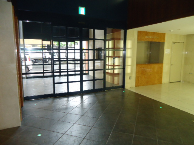 福岡市博多区神屋町の賃貸マンションのロビー
