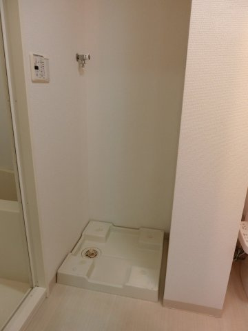 レグラス横浜西口の設備|室内洗濯機置場