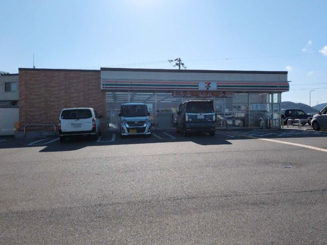 レオパレスレインボーカサギの周辺