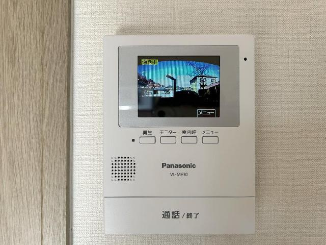 ガーデンホームオーブの内装|カメラ付インターホン