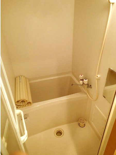 オリジン社が丘の浴室