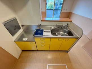 【キッチン】 | グラン・シャリオ萱振　B棟