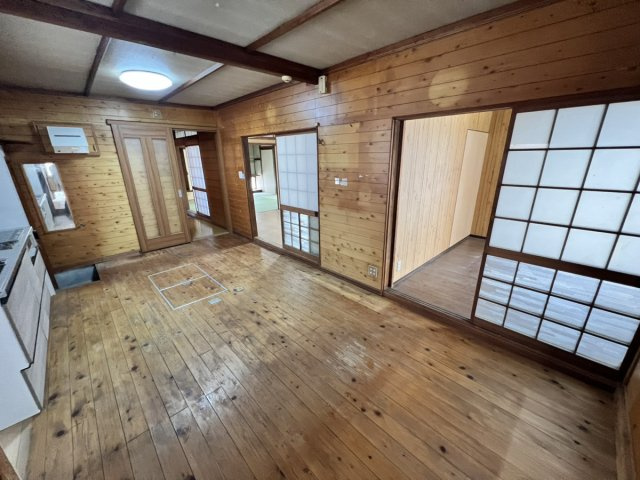 古城町戸建ての居間・リビング