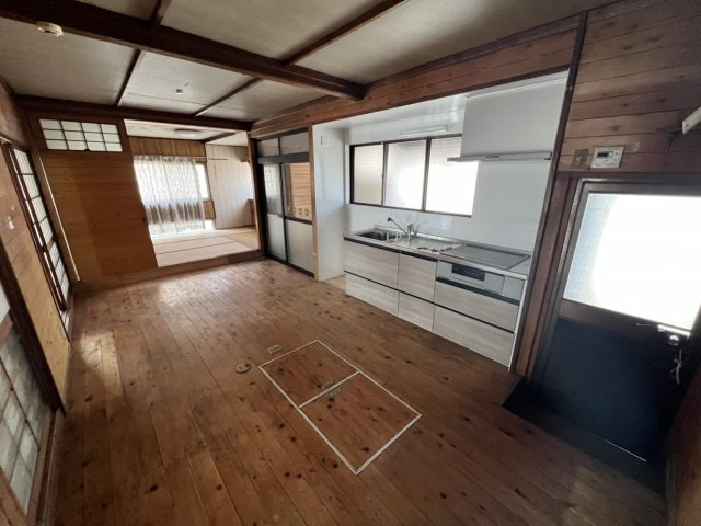 古城町戸建ての居間・リビング