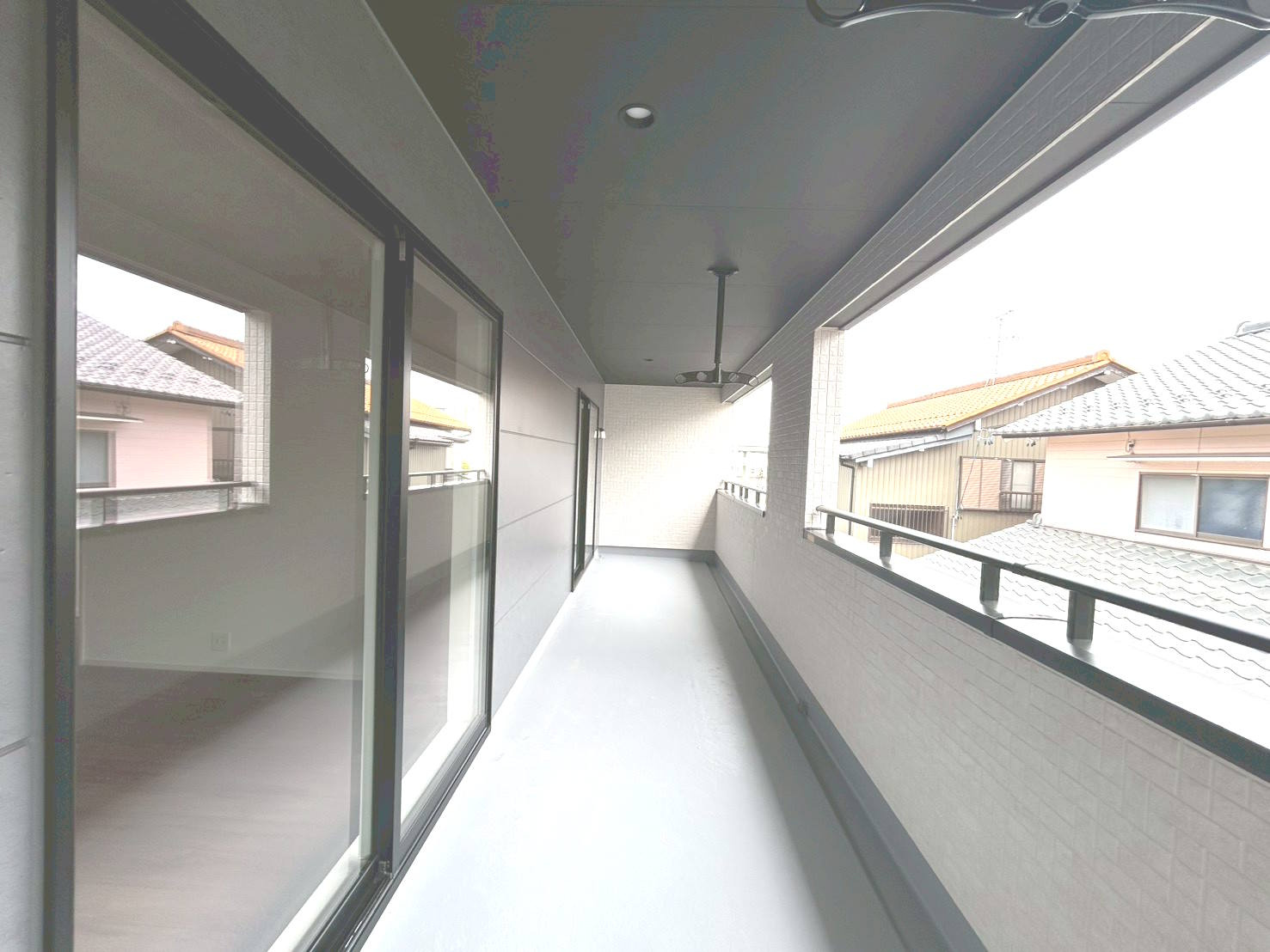 ブルーミングガーデン　一宮市開明村上　全1区画分譲のバルコニー|バルコニーは南向きで洗濯物もよく乾きます！