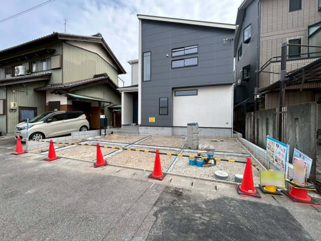 ブルーミングガーデン　一宮市開明村上　全1区画分譲の前面道路含む現地写真|■前面道路　■ヤマダ不動産　株式会社リライフ　
■夢のマイホーム購入をフルサポートします！