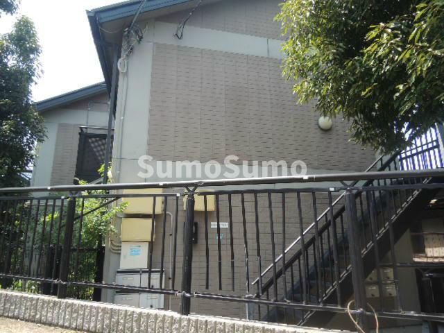 中山手ガーデンパレスＤ棟の外観