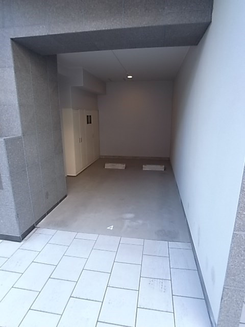 アドバンス三宮ステージアの外観
