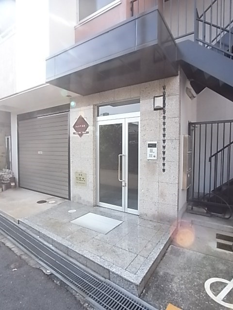 シェトワ大石のエントランス