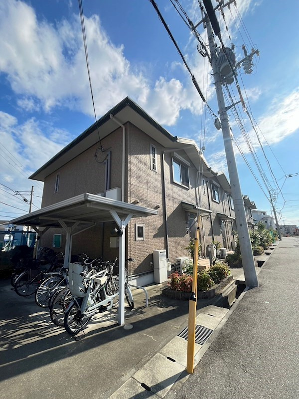 フレッツァ西宮堤町の外観