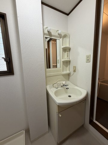 ハイツイースト須磨の洗面所