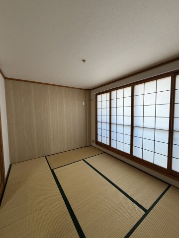 ハイツイースト須磨の和室