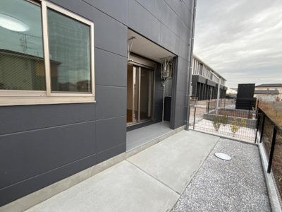 【庭】 | トラセンタ | 専用庭