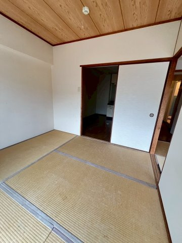 コーポ大社の和室