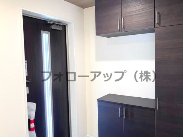 リーブルガーデン筑後市尾島第二の玄関|収納もある玄関です