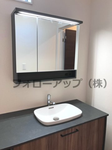 リーブルガーデン筑後市尾島第二の独立洗面台|使いやすい独立洗面台です