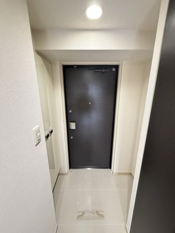 ISM谷町六丁目の玄関