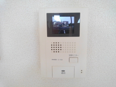 【セキュリティ】 | ロイヤルエステート神明Ａ