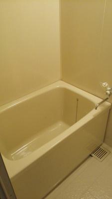 【浴室】 | ロイヤルエステート神明Ａ | 日々の疲れを癒すお風呂付です