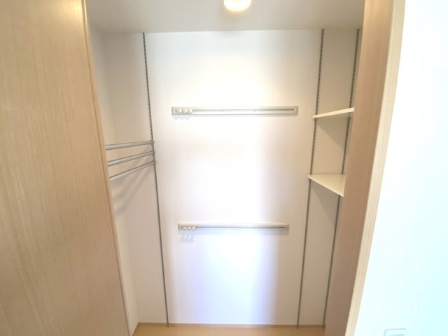 エバーグリーンガーデン　Cの収納|洋室クローゼット☆彡