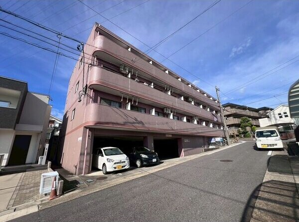 サンヒルズキフネの外観