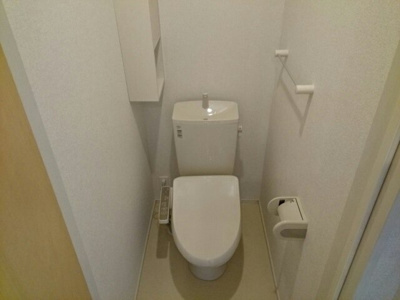 【トイレ】 | オーブ　Ⅱ | ゆったりとした空間のトイレです