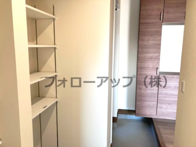 リーブルガーデン筑後市尾島第二の玄関|落ち着いた玄関です