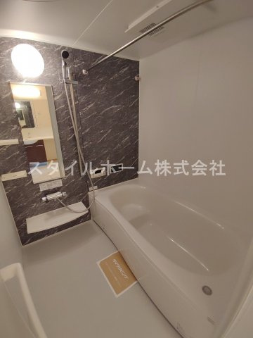 ハピネスⅤの浴室