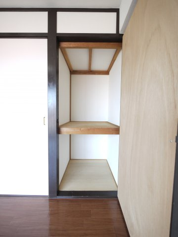 Tierra芳泉Ⅰの収納|※写真は別の部屋のものです。